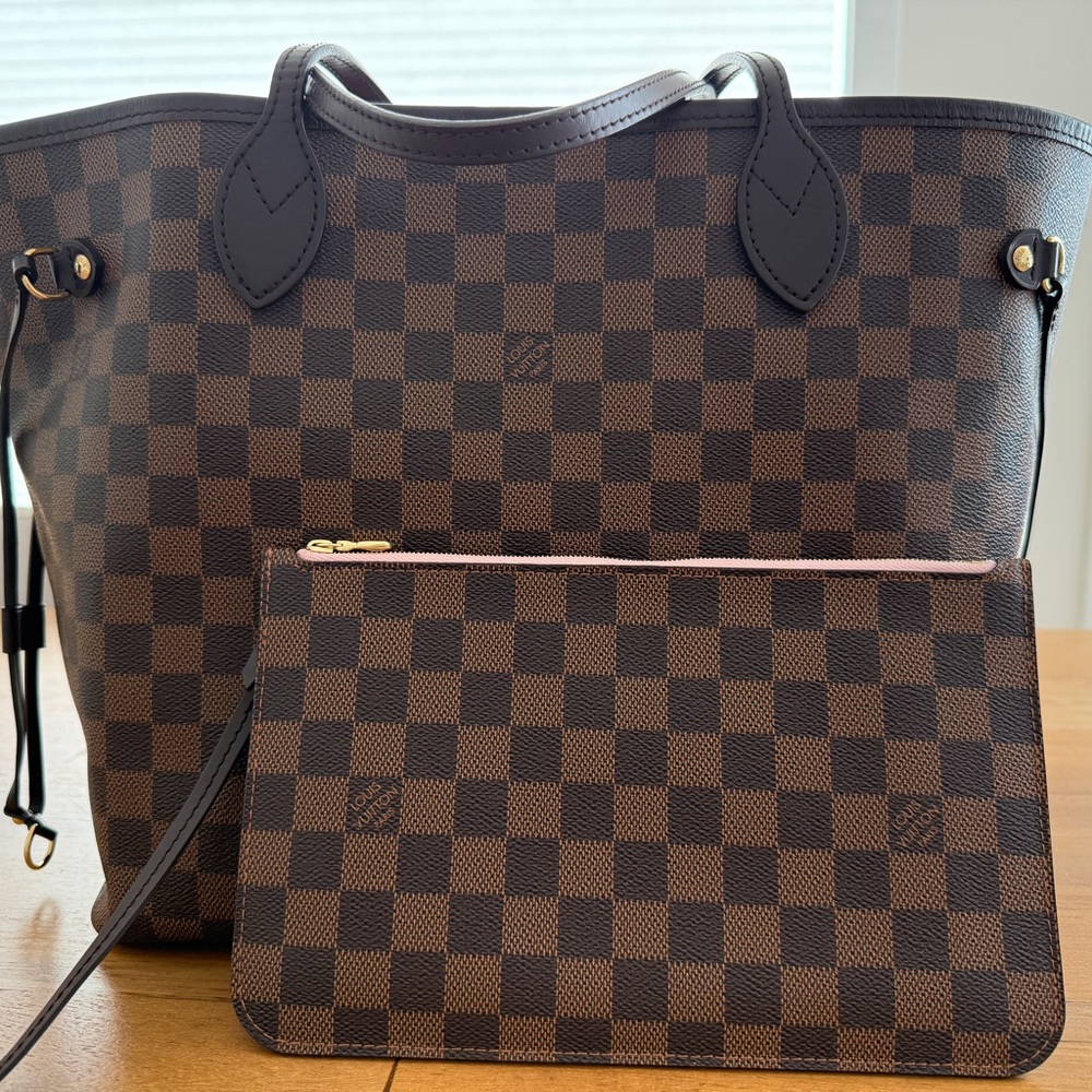 ❌ SOLD ❌ MM Damier Ebene and Ballerine with Pochette